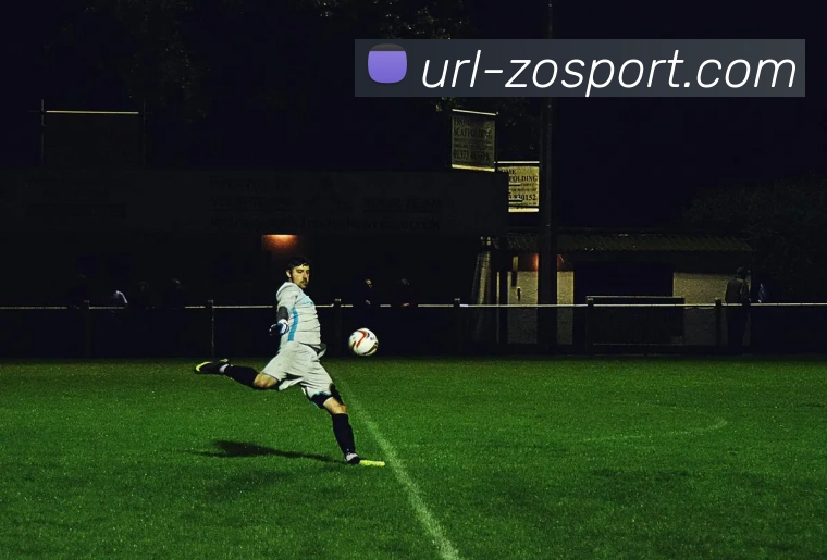 中欧足球官网APP 体育赛事宣传图