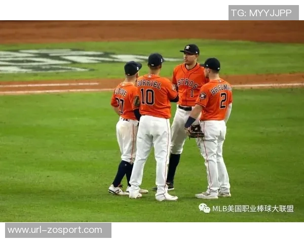 自由球员身价排行榜揭晓富安健洋领衔雷吉隆齐耶赫紧随其后